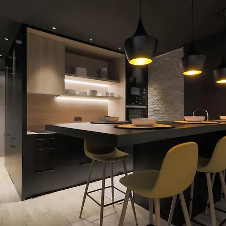 Apartment C72 - Glamorous Loft Center *