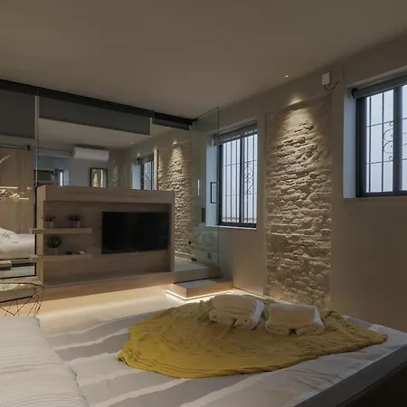 Apartment C72 - Glamorous Loft Center *